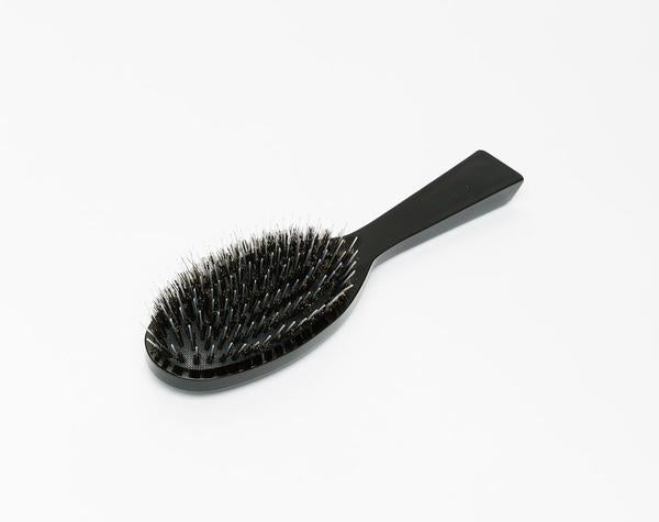 Fair Fashion Brush